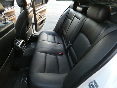 Used 2015 BMW 535i Sedan image 49