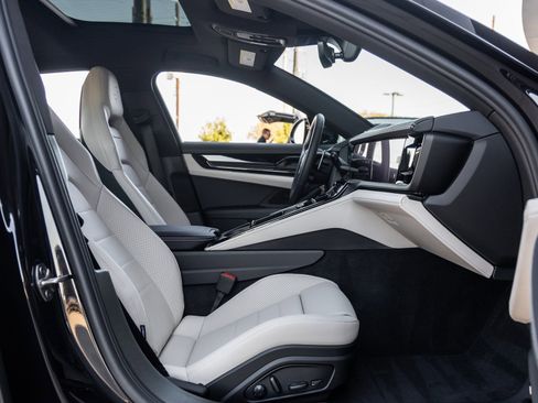 New 2026 Porsche Panamera 4 image 42