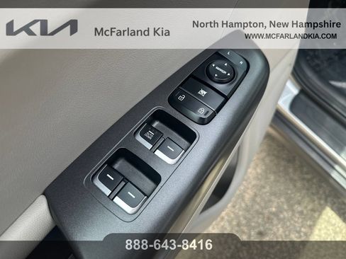 Used 2020 Kia Sportage LX AWD/4WD image 12