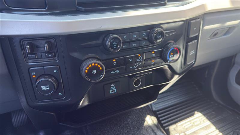 Used 2024 Ford F350 XL AWD/4WD image 36