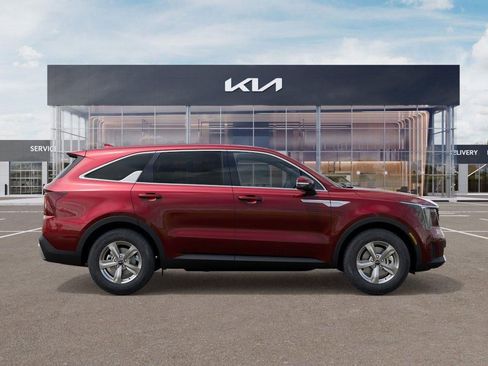 New 2025 Kia Sorento LX FWD image 7