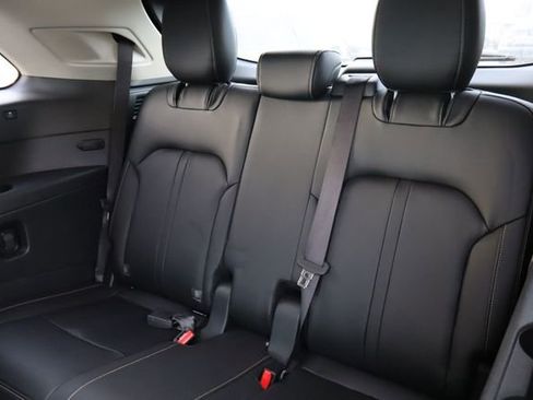 Used 2024 MAZDA CX-90 3.3 Turbo w/ Premium Package image 8