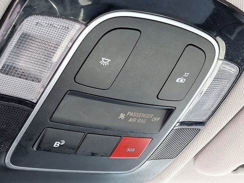 Used 2024 Hyundai Sonata SEL FWD image 25