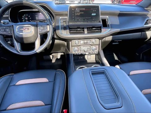 Used 2023 GMC Yukon XL AT4 w/ AT4 Premium Plus Package image 15