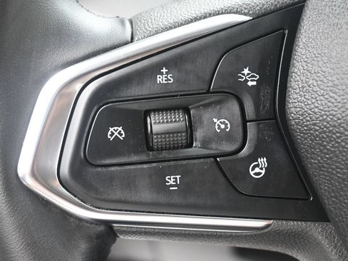 Used 2024 Chevrolet Trax ACTIV w/ Driver Confidence Package FWD image 23
