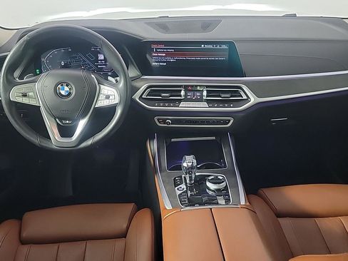 Used 2022 BMW X7 xDrive40i w/ Luxury Seating Package image 28