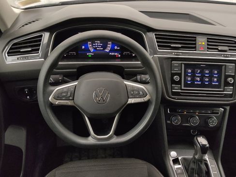 Used 2022 Volkswagen Tiguan S FWD image 22