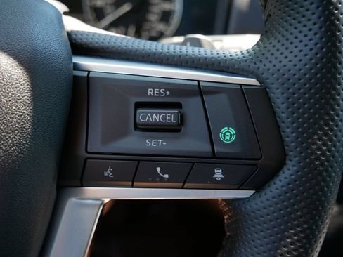 Used 2026 Mitsubishi Outlander SE AWD/4WD image 18