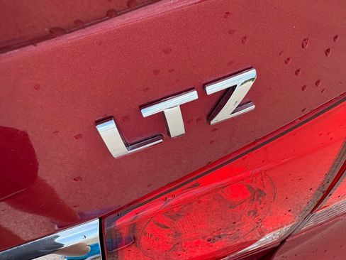 Used 2012 Chevrolet Cruze LTZ w/ RS Package FWD image 8