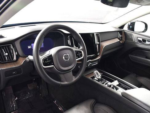 Used 2023 Volvo XC60 B6 Ultimate AWD/4WD image 12