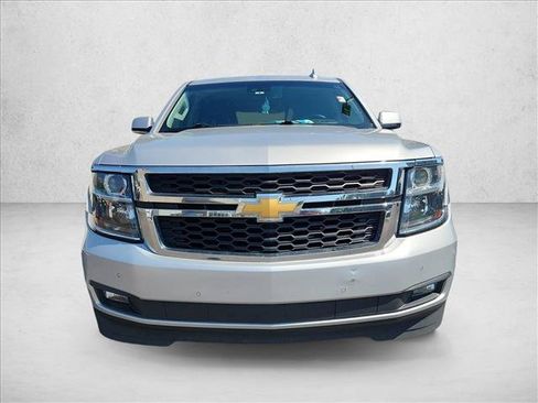 Used 2020 Chevrolet Suburban LT RWD image 16