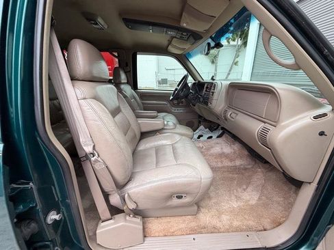 Used 1997 GMC Yukon 4WD 4-Door w/ Marketing Opt Pkg 5 image 56