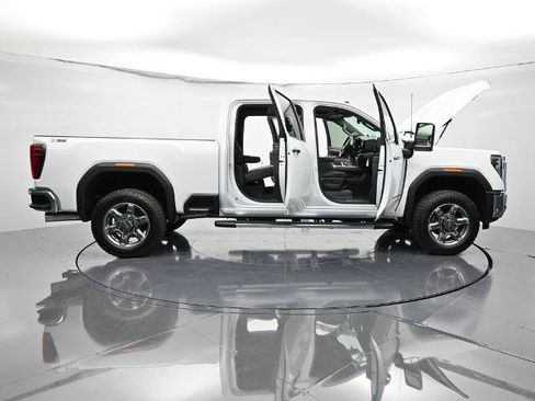New 2026 GMC Sierra 2500 SLT w/ SLT Premium Package image 61