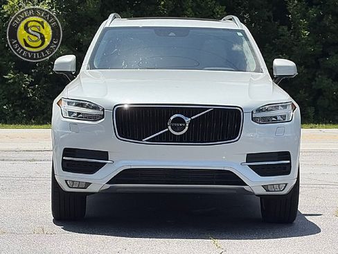 Used 2017 Volvo XC90 T6 Momentum w/ Vision Package AWD/4WD image 2