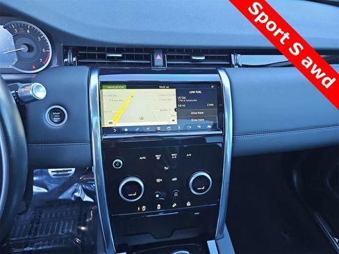 Used 2020 Land Rover Discovery Sport S image 20