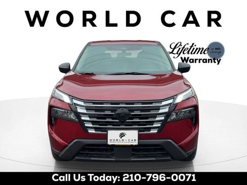 Certified 2025 Nissan Rogue S image 8