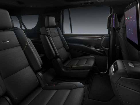 New 2026 Cadillac Escalade ESV Luxury w/ LPO, Radiant Package AWD/4WD image 44