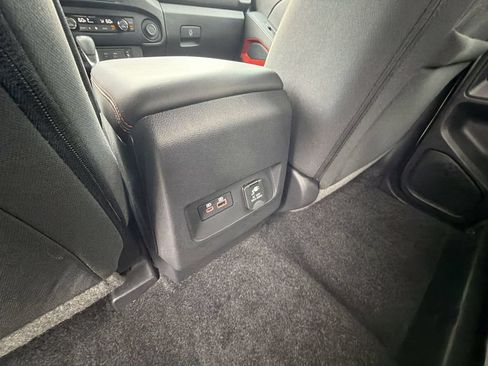 Certified 2022 Nissan Frontier Pro-X RWD image 23
