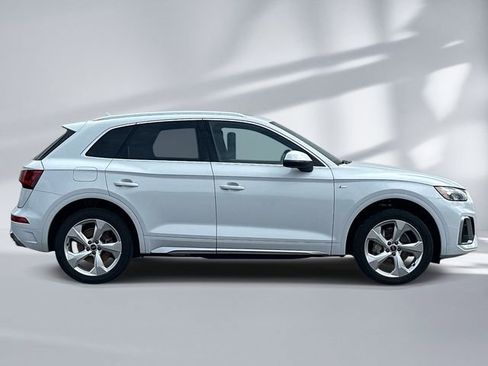 Used 2023 Audi Q5 2.0T Premium Plus w/ Premium Plus Package image 5