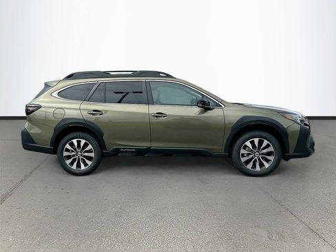 Certified 2025 Subaru Outback Limited AWD/4WD image 8