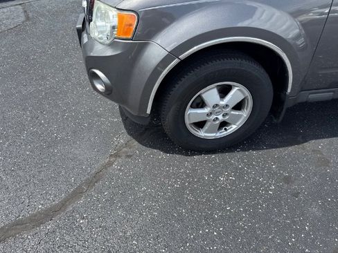 Used 2012 Ford Escape XLT FWD image 10
