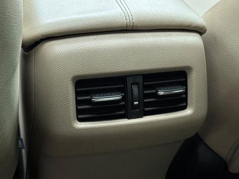 Used 2017 Honda Accord EX-L image 13