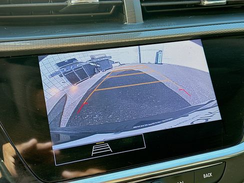 Used 2023 Buick Encore GX Select w/ Sport Touring Package image 21