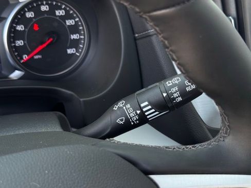 Used 2023 GMC Terrain SLT image 37