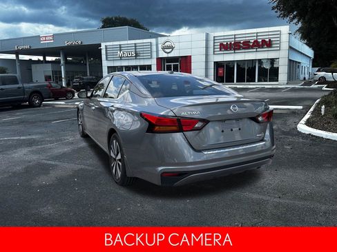 Used 2022 Nissan Altima 2.5 SV FWD image 6