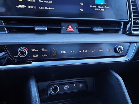 Used 2025 Kia Sportage X-Line w/ Premium Package image 22