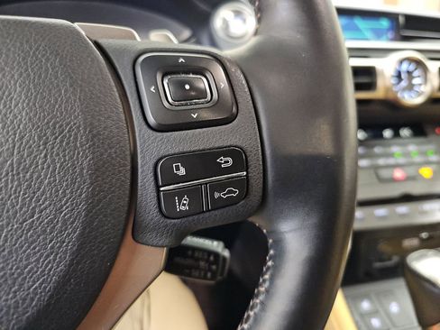 Used 2019 Lexus RC 350 AWD w/ Premium Package image 17