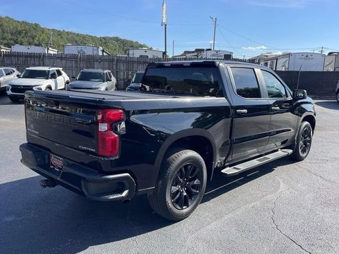 Certified 2023 Chevrolet Silverado 1500 Custom RWD image 4