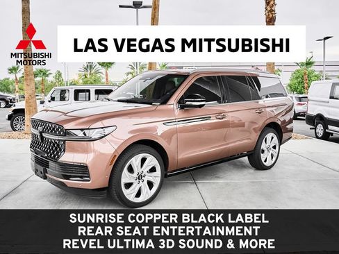 Used 2025 Lincoln Navigator Black Label AWD/4WD image 1