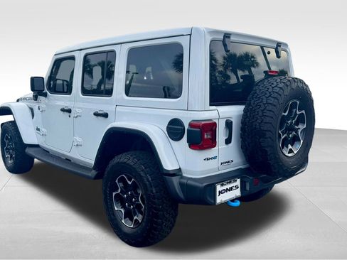 Used 2022 Jeep Wrangler Unlimited Rubicon 4xe w/ Cold Weather Group image 13