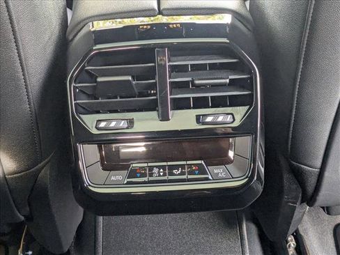 Used 2025 BMW iX xDrive50 image 17