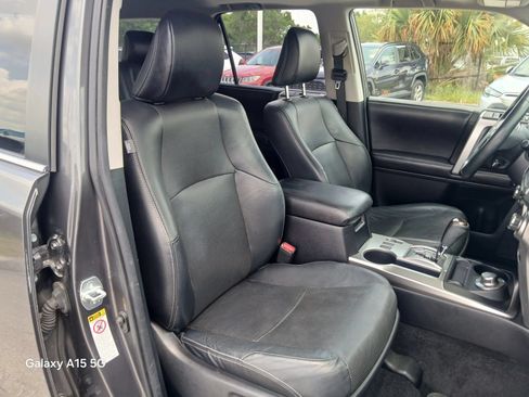 Used 2016 Toyota 4Runner Limited AWD/4WD image 20