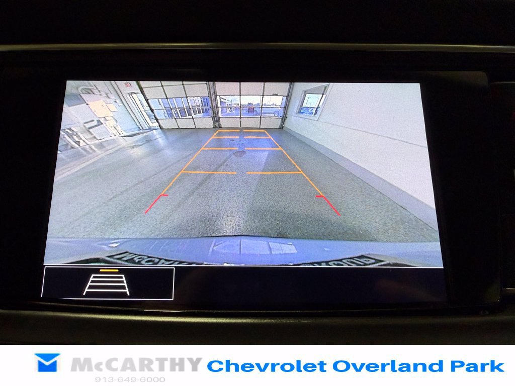 Used 2021 Buick Enclave Essence w/ Sport Touring Edition FWD image 22
