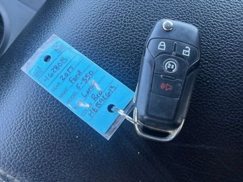 Used 2017 Ford F350 Lariat w/ Chrome Package AWD/4WD image 30