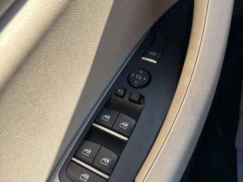 Used 2018 BMW X3 xDrive30i w/ Convenience Package image 18