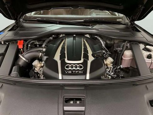 Used 2016 Audi A8 L 4.0T image 9