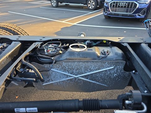 New 2026 RAM 5500 Laramie image 31