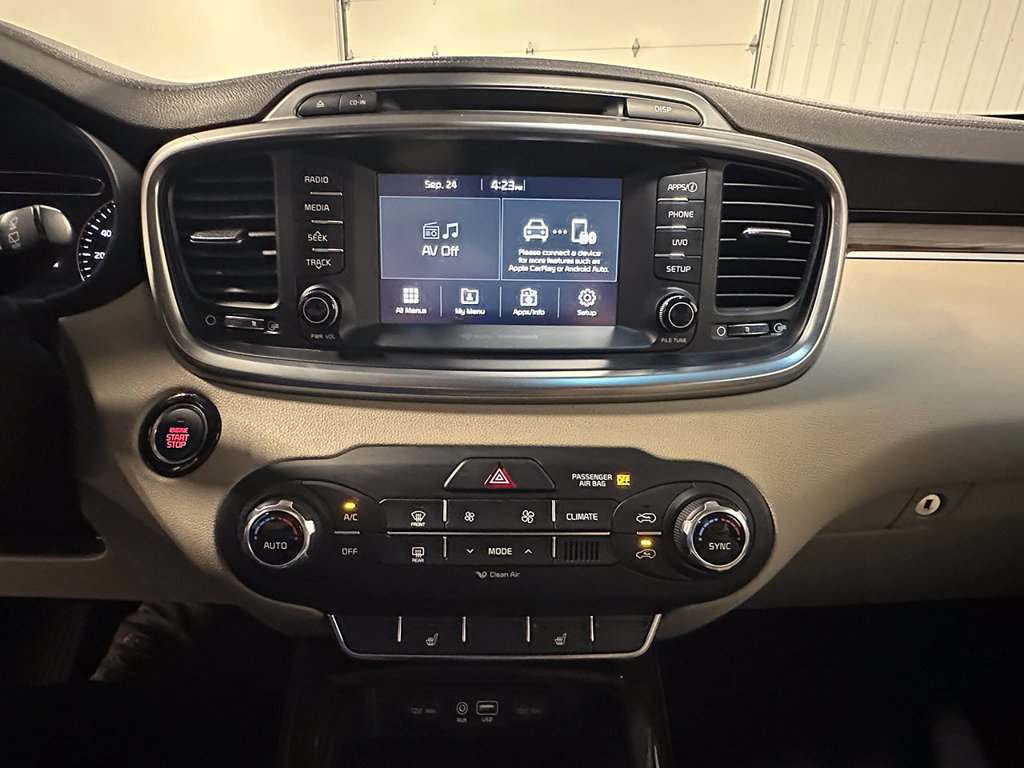 Used 2017 Kia Sorento EX FWD image 30