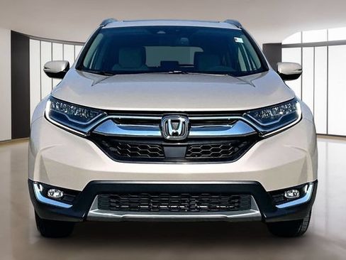 Used 2018 Honda CR-V Touring image 2