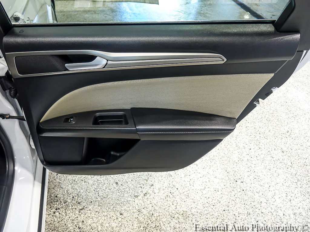 Used 2018 Ford Fusion S FWD image 22