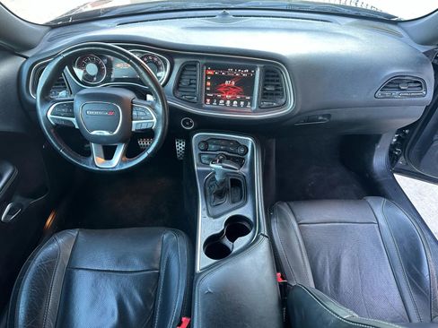 Used 2016 Dodge Challenger SXT Plus image 11