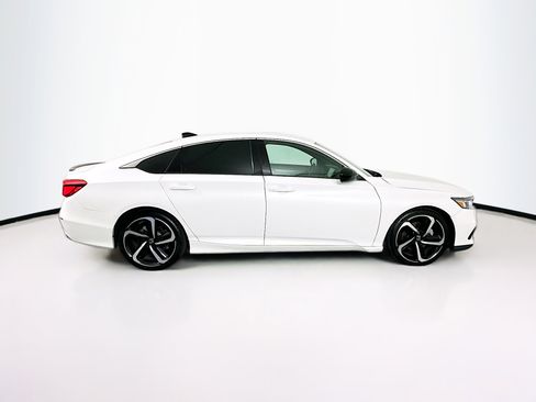 Used 2022 Honda Accord Sport image 10