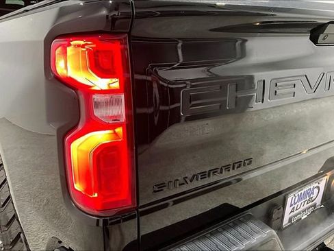 Used 2021 Chevrolet Silverado 1500 RST image 41