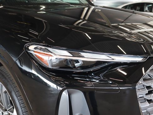 Certified 2025 Audi Q5 Premium w/ Convenience Package image 29