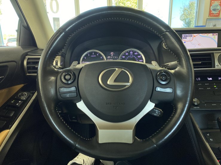Used 2015 Lexus IS 250 w/ Navigation System Package RWD image 21