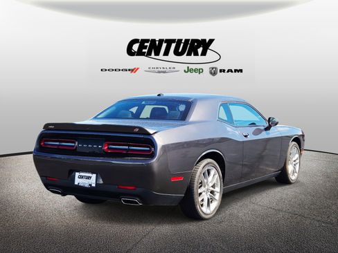 Used 2022 Dodge Challenger GT image 4
